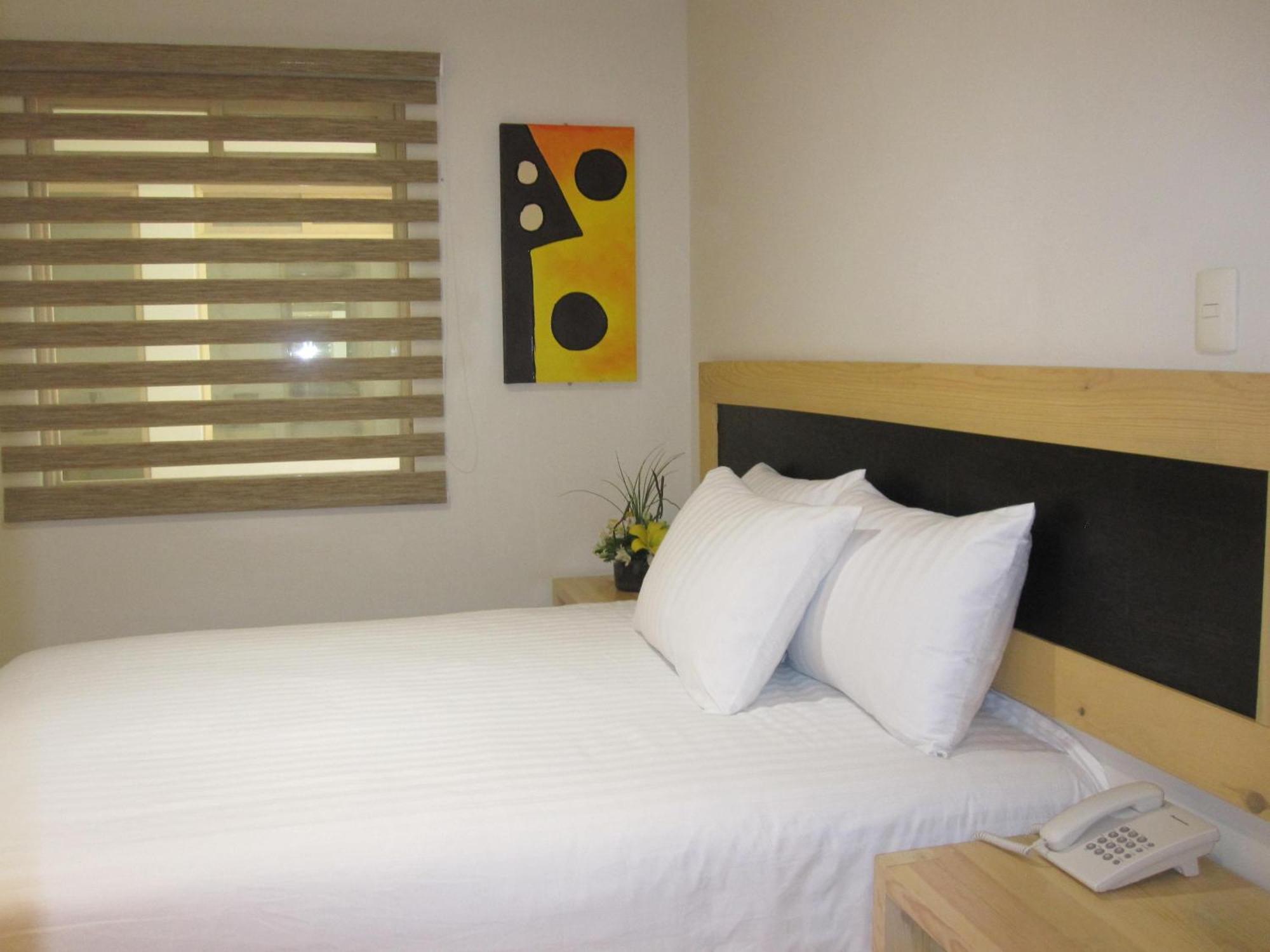 Rymma Hotel Morelia Exterior photo
